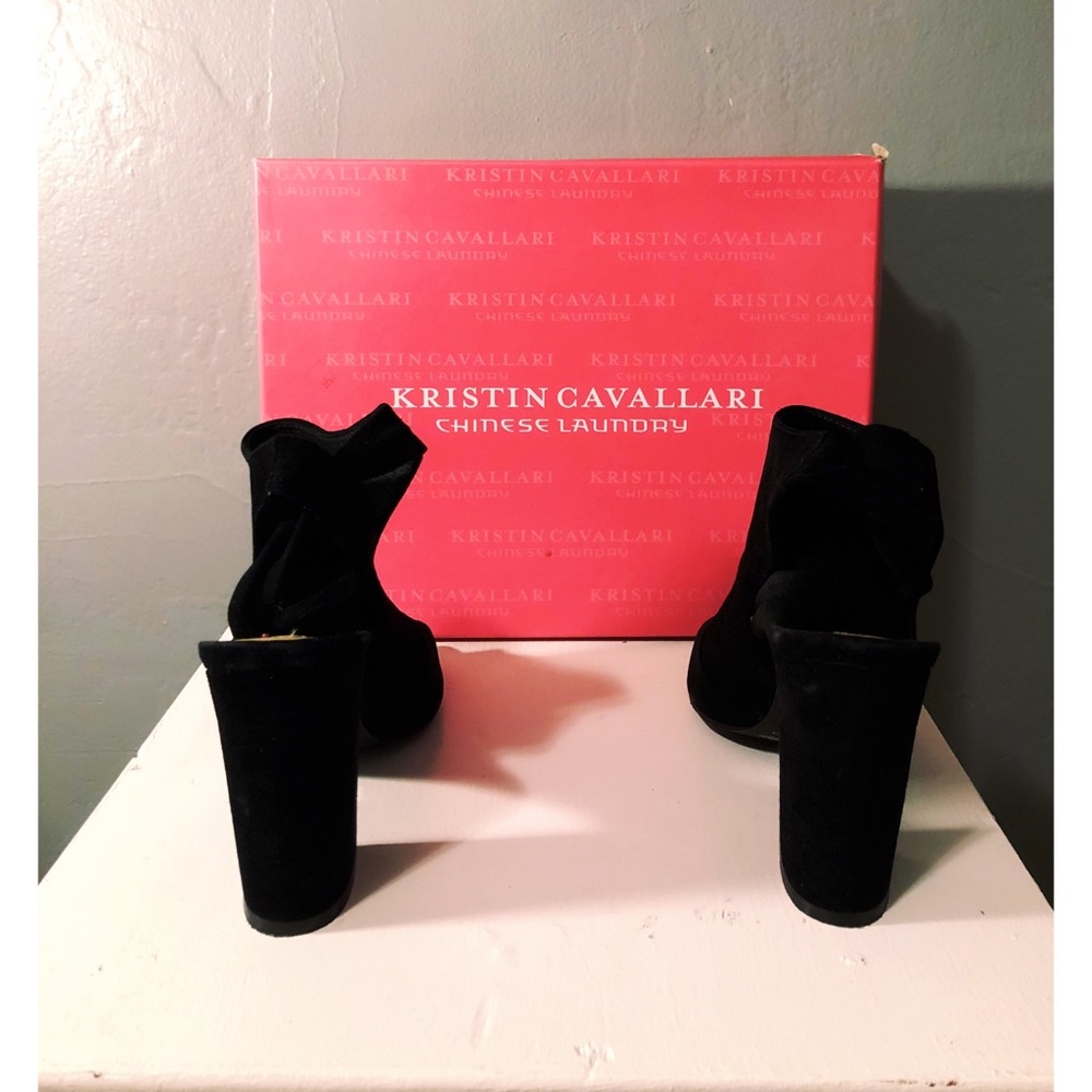 Kristin Cavallari peep toe heels